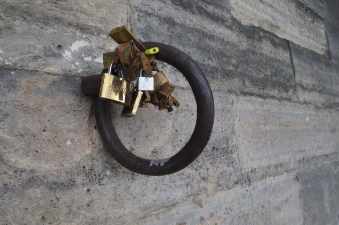 Love locks