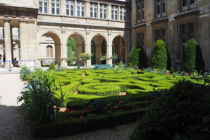 Du Musee Carnavalet